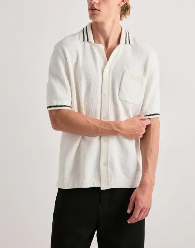 Samsøe Samsøe Sapedro Shirt 15628 Kortermede skjorter Beige Samsøe Samsøe Sapedro Shirt 15628 Kortermede skjorter Beige