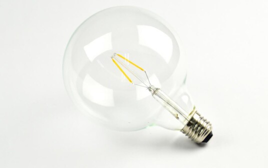 Ba 2W LED Pære 125mm E27