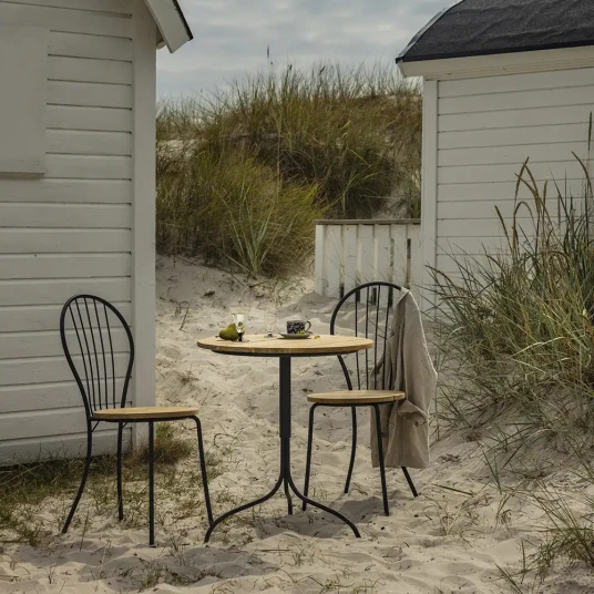 Grythyttan Stålmöbler Akleja Bord 65 cm teak/grå Grythyttan Grythyttan Stålmöbler Akleja Bord 65 cm teak/grå Grythyttan