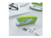 Leitz WOW 5502 - Stiftemaskin - 30 ark / 3 mm - 24/6, 26/6 - plast, metall - grønn