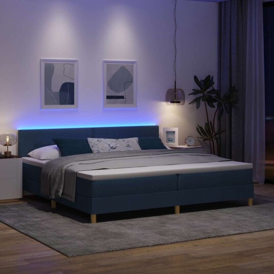  Box Spring Seng med Madrass & LED Blå 200x200 cm Stoff