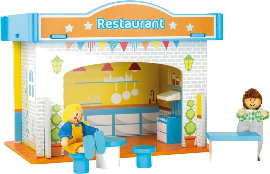 Small Foot Lekehus Med Restaurant I Tre Fra 3 År