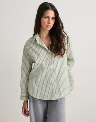 Only Grønn Onloregon Alva Ls Reg Shirt Noos Wv