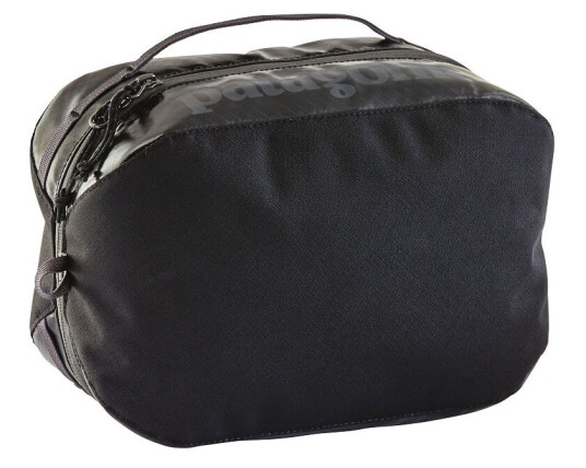 Patagonia Black Hole Cube, Medium Black