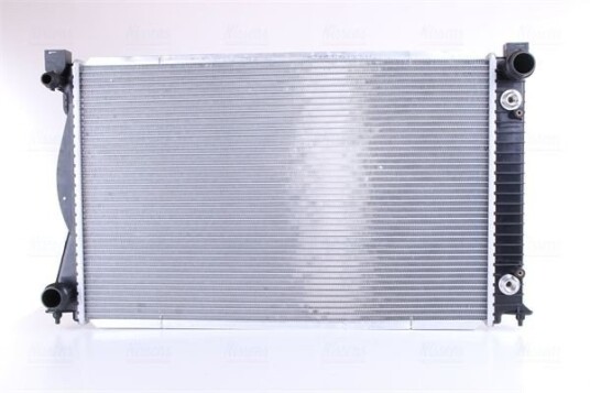 Radiator NISSENS 60233A Radiator NISSENS 60233A