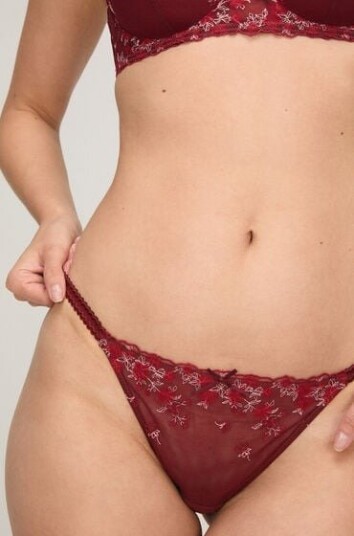 Hunkemöller String Chloe Rød