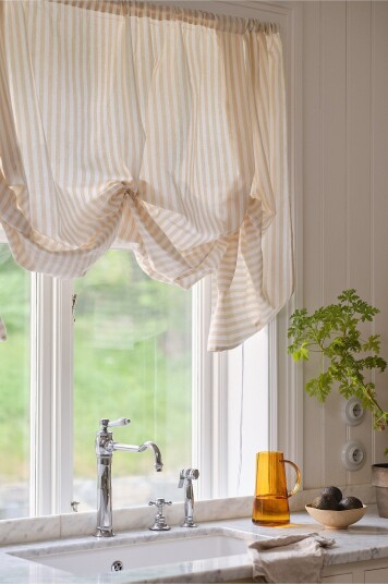 Jotex    Heisgardin Beige/naturhvit   VERA    Kjøp Heisgardiner hos Jotex