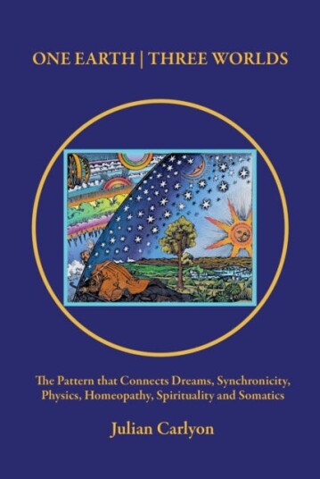 One Earth / Three Worlds Av Julian Carlyon