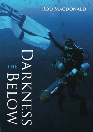 The Darkness Below Av Rod Macdonald