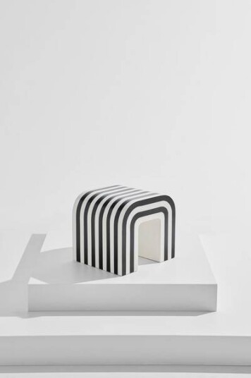Pastill Lucie sidebord 45x40 cm 1707098-09-300 1665884-03-0