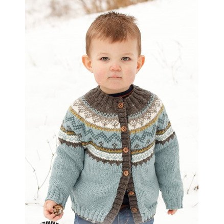 Edge of the Woods Jacket by DROPS Design Cardigan Strikkeoppskrift str 2 12 år