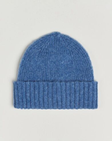 Robert Mackie Rona Ribbed Shaggy Lambswool Beanie Light Blue