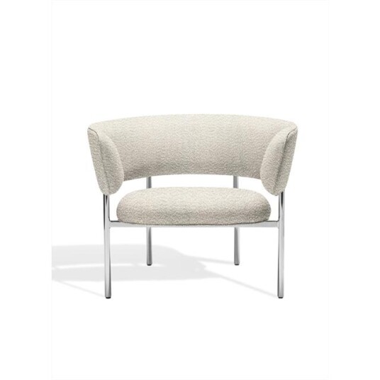 Møbel Copenhagen Møbel Copenhagen Font Lenestol med Armlene Beige Boucle Elle 0200/Polert Stålunderstell Møbel Copenhagen Møbel Copenhagen Font Lenestol med Armlene Beige Boucle Elle 0200/Polert Stålunderstell