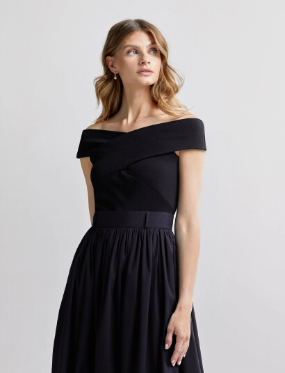 Andiata Abelena Black XS