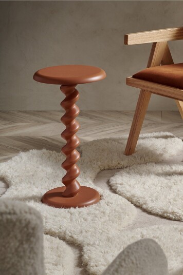 Ellos Home   Pidestall / nattbord Sirena høyde 55 cm   Orange