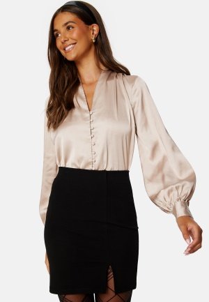 BUBBLEROOM Remi Satin Blouse Light nougat L