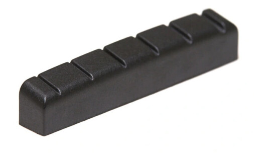 Graph Tech Pt-6643-00 Svart Tusq Xl Slotted Guitar Nut 43 X 6 Mm, Flat Graph Tech Pt-6643-00 Svart Tusq Xl Slotted Guitar Nut 43 X 6 Mm, Flat