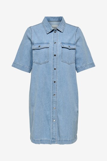 Only Carmakoma Denimkjole carBelle S/s Button Knee Dress Dnm Blå