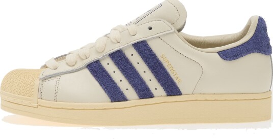 Joggesko adidas Superstar II Off White/ Victory Blue/ Warm Vanilla EUR 44 2/3