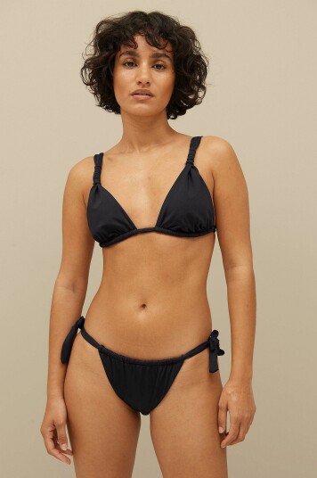 Ellos Collection Bikinitruse Kerri med knytband Svart