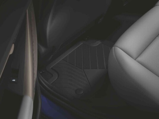 BMW Originaldeler Gummimatte sett bak 51475B44A42 BMW Originaldeler Gummimatte sett bak 51475B44A42
