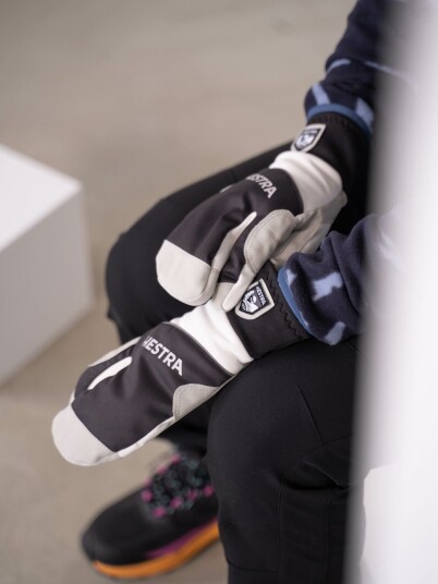Hestra Comfort Tracker 3 Finger Sort 9