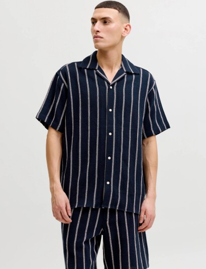 Jack & Jones Jjecoba Stripe Resort Shirt Ss Sn Navy S Jack & Jones Jjecoba Stripe Resort Shirt Ss Sn Navy S