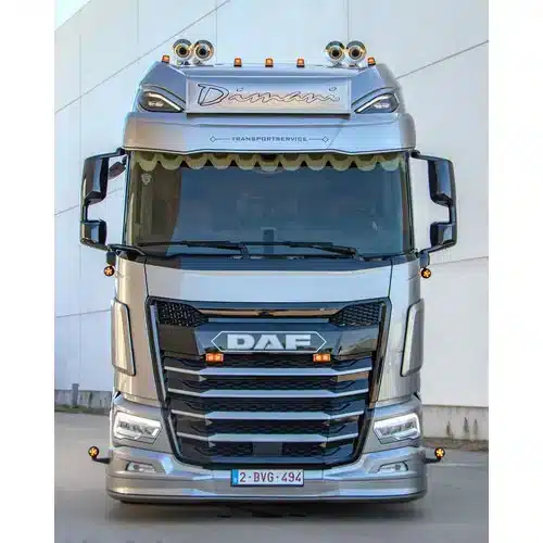 Solarguard underfanger DAF NGD XF/XG/XG+ Lys ut val 2 Talmu daylights og 3 scania NG lys hull