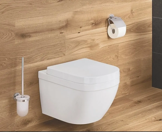 Grohe Euro Vegghengt toalettpakke Rimless med myktlukkende sete og lokk Grohe Euro Vegghengt toalettpakke Rimless med myktlukkende sete og lokk