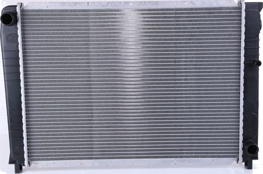 Radiator NISSENS 65537A