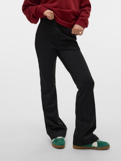 Vero Moda Girl Bukser vmLuccakamma MR Flared Pant Girl Svart