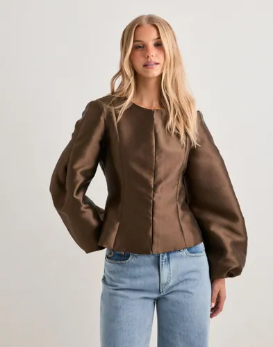 Malina   Brun   Vendela Balloon Sleeve Blouse