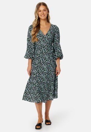 Object Collectors Item Leonora Wrap Midi Dress Black AOP:FERN GREEN 36 Object Collectors Item Leonora Wrap Midi Dress Black AOP:FERN GREEN 36