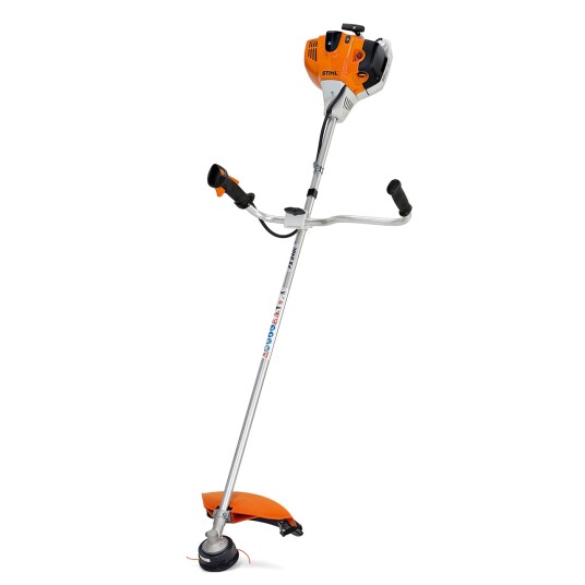 Stihl ryddesag FS 240 C-E inkl. sele og tre skjæreutstyr - - Veggholder på kjøpet
