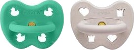Hevea Round Teat 3-36 Months - Pop Of Green & Soft Pebble - 2 stk. Hevea Round Teat 3-36 Months - Pop Of Green & Soft Pebble - 2 stk.