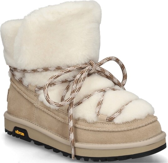 UGG W Classic Tread Fluffed Boot MOONLIGHT 36 UGG W Classic Tread Fluffed Boot MOONLIGHT 36
