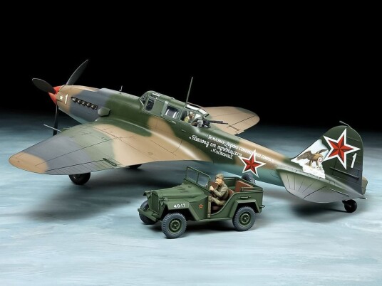 Tamiya 1/48 Ilyushin IL-2 Shturmovik og GAZ-67B Modellsett