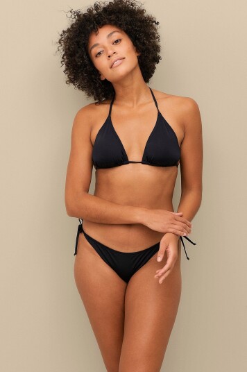 Ellos Collection - Sally Triangle Bikini BH - Svart