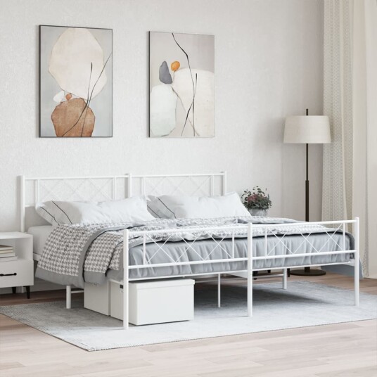 vidaXL Sengeramme i metall med hode- og fotgavl hvit 200x200 cm 8721012191303