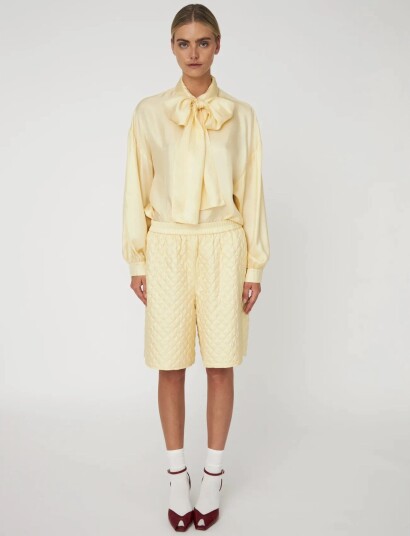 Stella Nova Quilted Silk Shorts Yellow 34