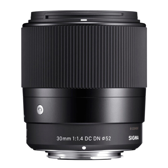 Sigma 30mm f/1.4 DC DN Objektiv for Fujifilm X-mount - Lyssterk og Kompakt
