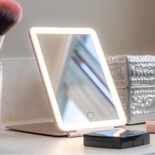 Sminkespeil med LED belysning