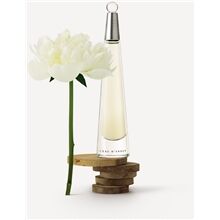 Issey Miyake L'eau D'Issey Eau de Parfum Refill 75 ml Issey Miyake L'eau D'Issey Eau de Parfum Refill 75 ml