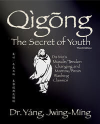 Qigong Secret Of Youth Av Dr. Jwing-Ming Yang Qigong Secret Of Youth Av Dr. Jwing-Ming Yang