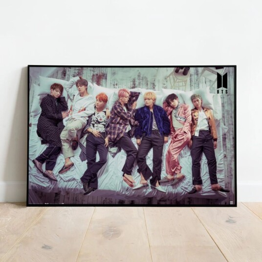 BTS Plakat Bed    91,5 x 61 cm