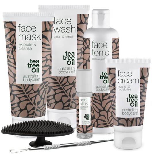 Australian Bodycare Clearing Skin Kit 2 x 100 ml +150 ml + 50 ml + 9 ml + 2 stk Gaveeske
