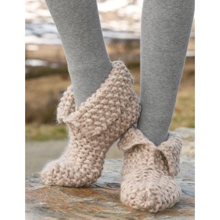 Pixie Dust by DROPS Design Tøfler Strikkeoppskrift str 35 37 42 44