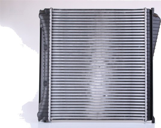 Intercooler NISSENS 96136