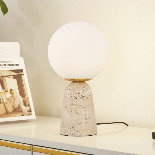 Lindby bordlampe Kirstan beige hvit glass stein 33 cm