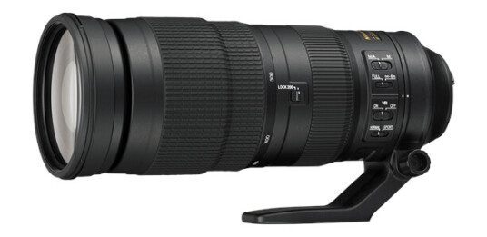 Nikon AF-S 200500mm f/5.6E ED VR Nikon AF-S 200500mm f/5.6E ED VR